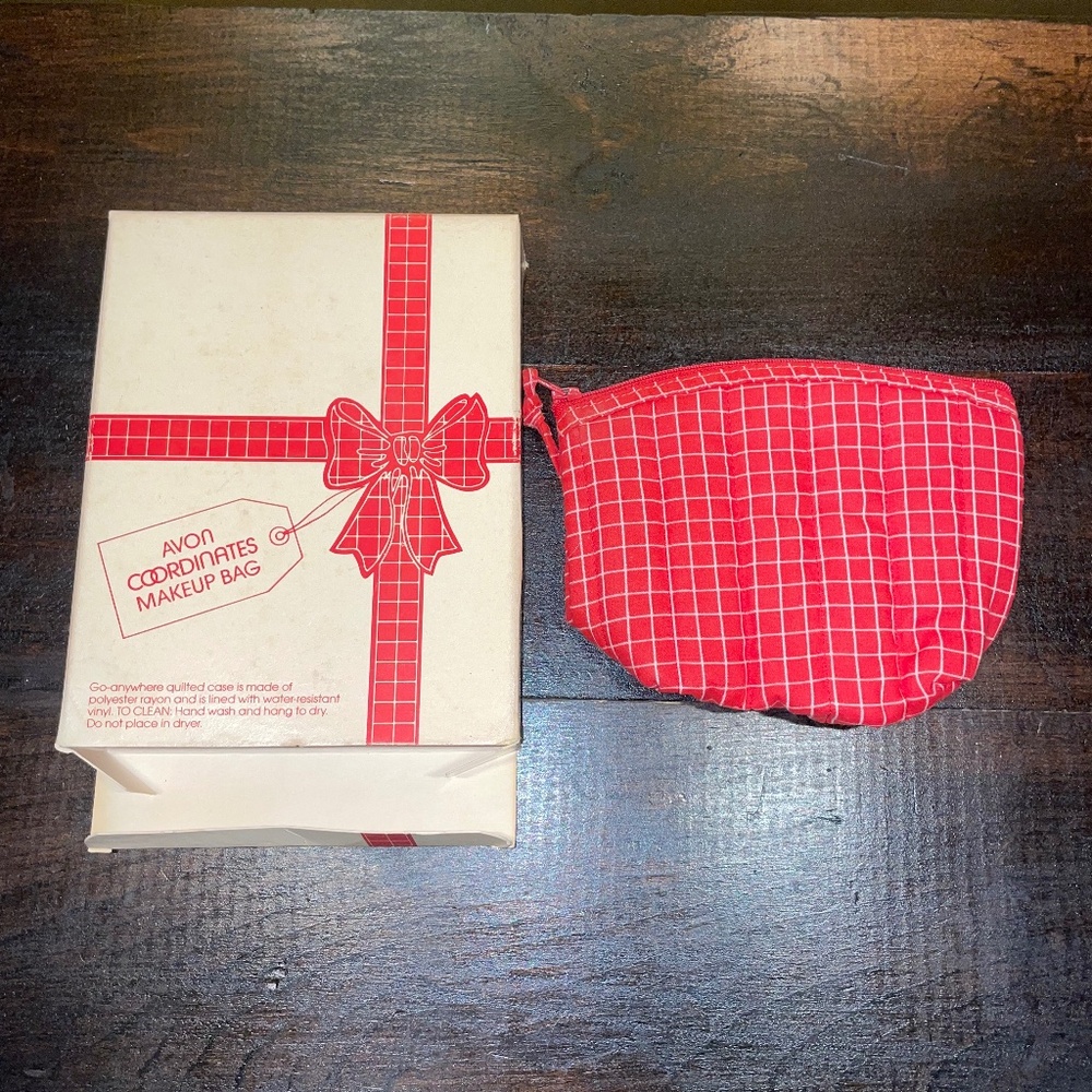 Vintage Avon coordinates Red Quilted‎ checkered Waterproof Makeup Bag W/Box 1982